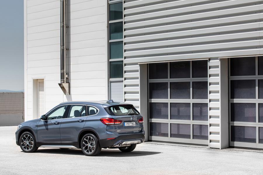  BMW X1 xDrive25e xLine (F48) 2019 года  (WW) (фото 6 из 40)
